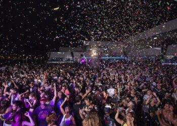 Arrecife En Vivo kicks off