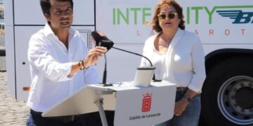 Two new buses unveiled