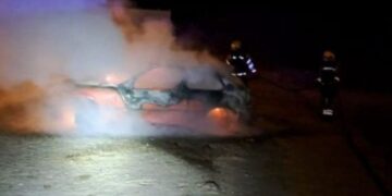 Abandoned car fire in Arrecife