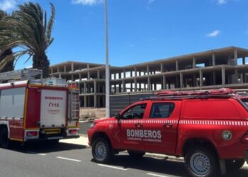 Man taken to hospital from abandoned hotel in Costa Teguise