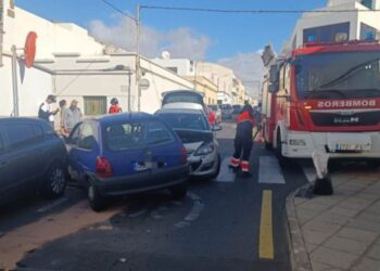 Accident involving three cars in Arrecife