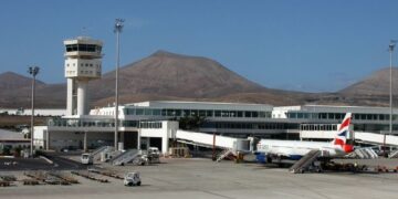 Air traffic control strike demands