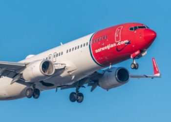 Norwegian Airlines considers reopening Canary Islands bases