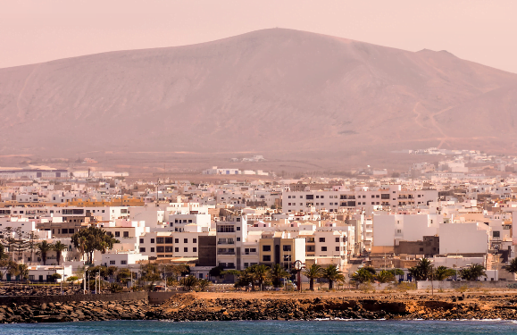 Lanzarote faces amber measures
