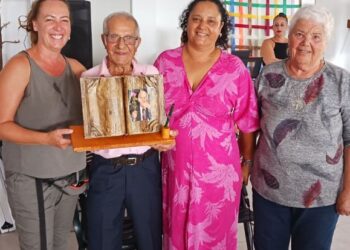 Yaiza Ayuntamiento pay tribute to poet Antonio Gutiérrez