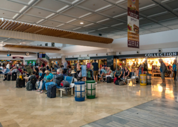Lanzarote tourism figures April 2022