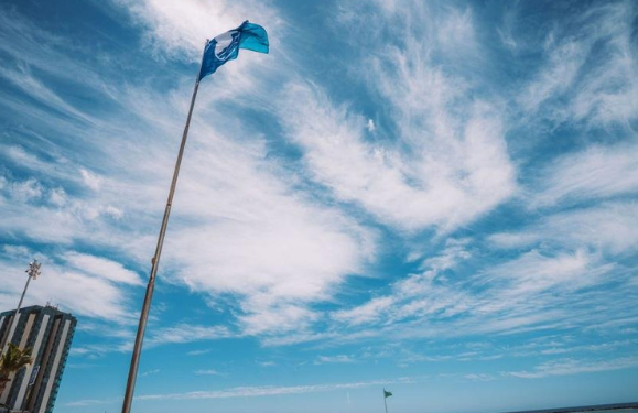 Arrecife celebrates blue flag for El Reducto beach
