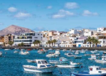 Arrecife looks ahead