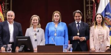Arrecife Mayor stands down