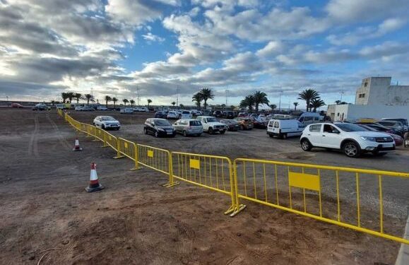 Arrecife Ayuntamiento preparing for Christmas