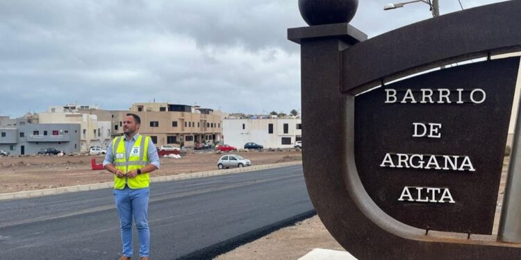 Arrecife’s road resurfacing project continues