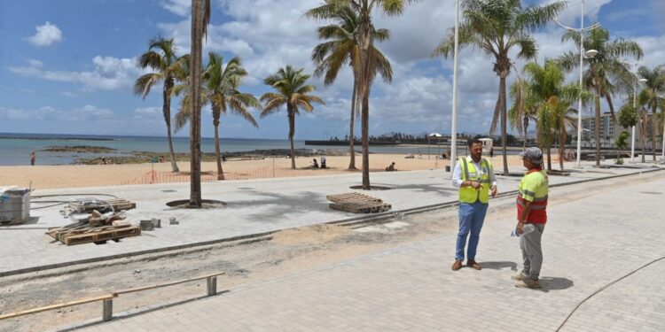 Arrecife seafront work to be complete by summer