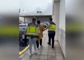 Arrested at airport with cocaine