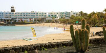 Teguise asks for public cooperation to keep gardens clean