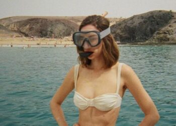 Australian model enjoys Lanzarote