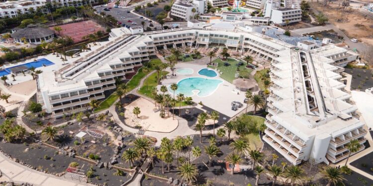 Average hotel rate in Lanzarote double that of ten years ago