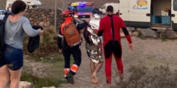 Bather rescued at Papagayo