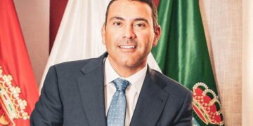 Betancort assumes Cabildo presidency