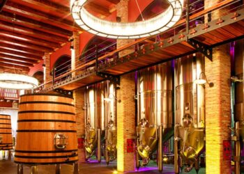 Visiting Bodega Stratvs: Lanzarote’s Stunning Winery