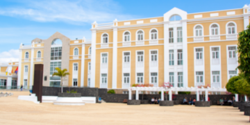 Cabildo charges