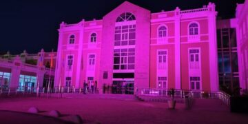 Cabildo turns pink for World Breast Cancer Day