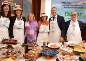 Cabildo pay tribute to La Graciosa at Tenerife food fair