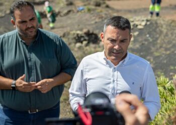 Cabildo restore 50 farms in La Geria