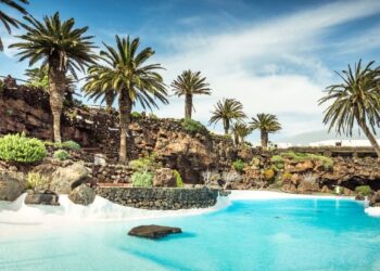 Tourist centres enjoy “extraordinary” summer