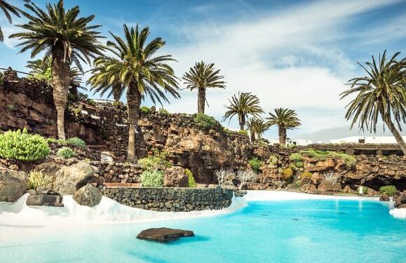 Tourist centres enjoy “extraordinary” summer