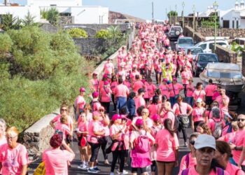 Over 500 people take part in charity walk