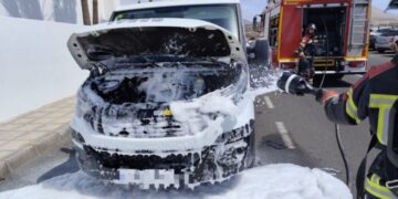 Car fire in Puerto del Carmen