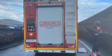 Car overturns near Tenesar