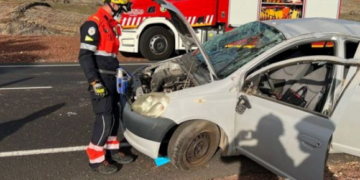 Woman injured as car overturns near Playa Honda
