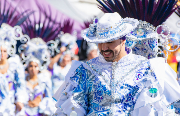 Get your masks on! Carnival is back!
