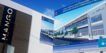 New La Perla shopping centre, and parking problems