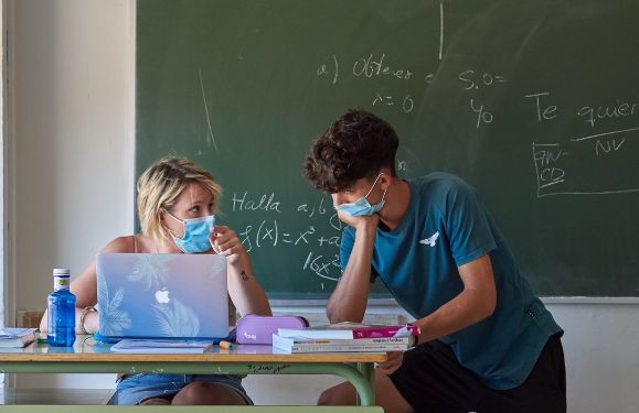 Pediatrics Association ask to remove classroom masks