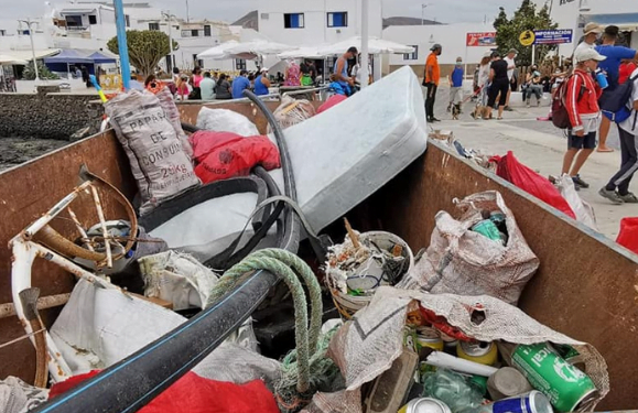 La Graciosa clean up