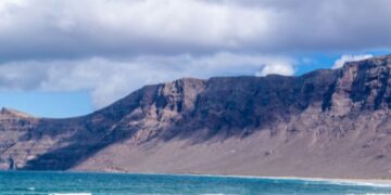 Close call at Famara
