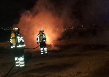 Container fire in the early hours
