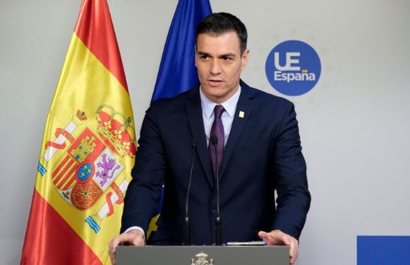 Arrecife criticise Pedro Sánchez