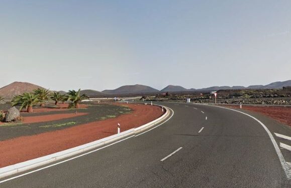 Cyclist suffers head injury near Yaiza