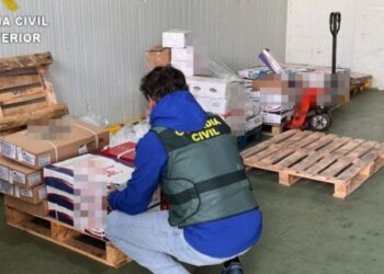 Delivery driver arrested for stealing products