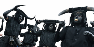 Diabletes host a party