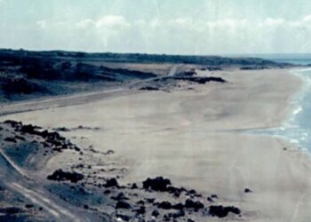 From a dirt track to the most important tourist resort