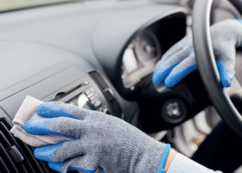 How to disinfect a car