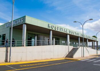 Diver in serious condition after incident in Playa Blanca