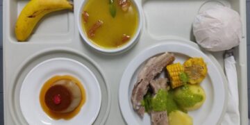 Arrecife soup kitchen offers Canary Day meal