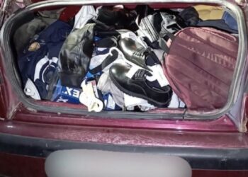 40-year-old man arrested after fleeing from police