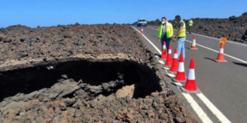 El Golfo road plans