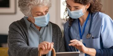 Face masks re-introduced in health centres, hospitals and clinics